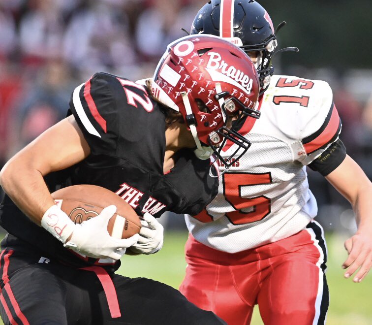 sportingpumpkin's tweet photo. At the half and @LEBravesFB has a 13-7 lead over @AthleticsFuhs #OHSAA @litter_media @94CountryWKKJ https://t.co/ajMMGoqxCm