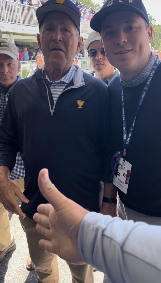 Frankie Borrelli (@frankieborrelli) on Twitter photo 