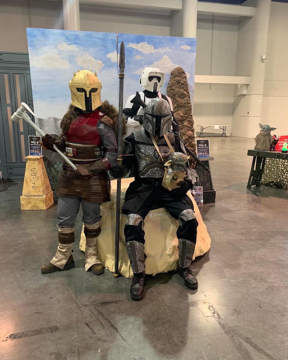 501stNCG's tweet photo. Ah Amazing Las Vegas Comic Con. Our Troopers had so much fun hanging with Rebel Legion Coruscant Base, Saber Guild - Nar Shaddaa Temple and Mandalorian Mercs Sarlacc clan. We can’t wait for next time! 

#501st #LasVegas https://t.co/9Ngt1lEkFk