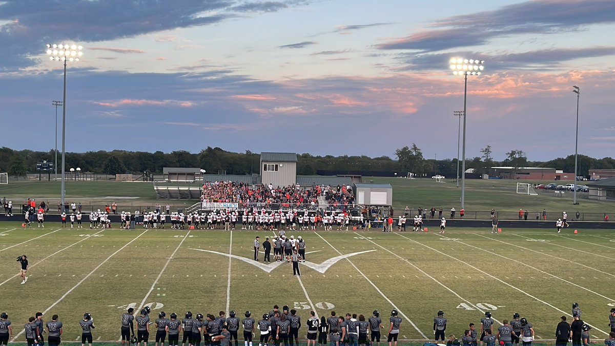 RandallDeanWill's tweet photo. Give it your best @WillardTigerFB !! #Homecoming2022 https://t.co/T0dfeSUj9w