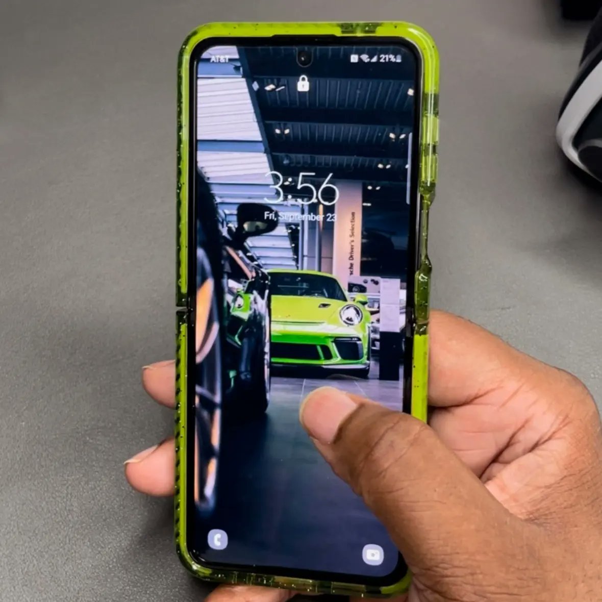 BG_TechLife's tweet photo. A #PhotoDump of Today's Work. Some 🔥🔥🔥 @casetify #Impact Cases on on deck #TGIF #BGTechLife
#GalaxyZFlip4 #FlipGang https://t.co/BCjVFAmqiw