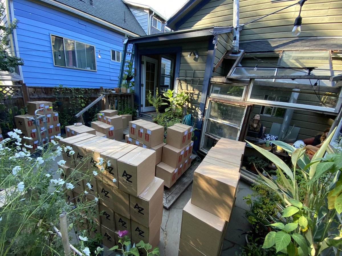 topshelfrecords's tweet photo. i cannot adequately express how much these records are for sale. you can buy them from me!!! https://t.co/nkM7PJqHpH https://t.co/vZE9lasZOj