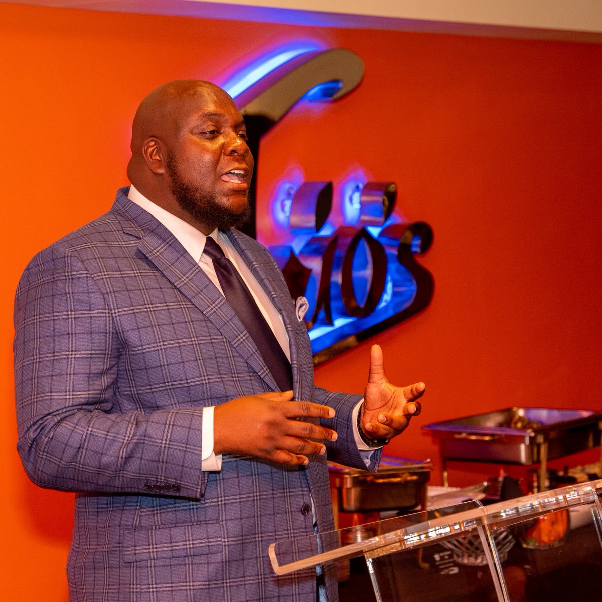 We had a great time at our campaign fundraiser Monday at Trio’s. 

I’d like to give A VERY special thanks to my future colleagues who are ready to see a forward thinking and moving Saline County. 

If you weren’t able to make it, you can donate here: 
secure.actblue.com/donate/royeven…