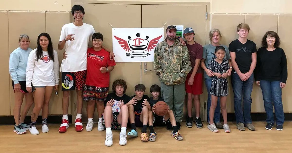 ndnsports's tweet photo. Isaac Fisher, a Confederated Salish and Kootenai Tribes member, was inspired at an early age by Native dunker Kenny Dobbs, an International Native American Dunk Champion, to pursue a career as a professional dunker.
#NativeAthlete #CSKT
https://t.co/685y8u3R04 https://t.co/KzzkgXbJrI
