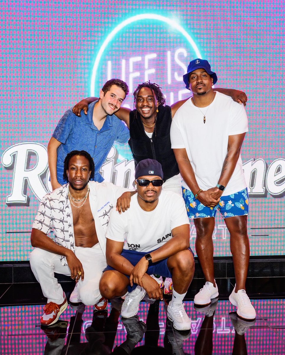 marcusmajors_'s tweet photo. The Older I Get The More Beautiful Life Becomes 🫶🏾🏝️

Great time in #LasVegas for The @lifeisbeautiful Festival! Shoutout @BACARDI &amp; @RollingStone for the Lit KickOff Party and Live Performances from @RicWilson &amp; @Benjiflow_ at #CasaBacardi
#lifeisbeautiful #bacardi #rollingstone https://t.co/W7XPO36xqj