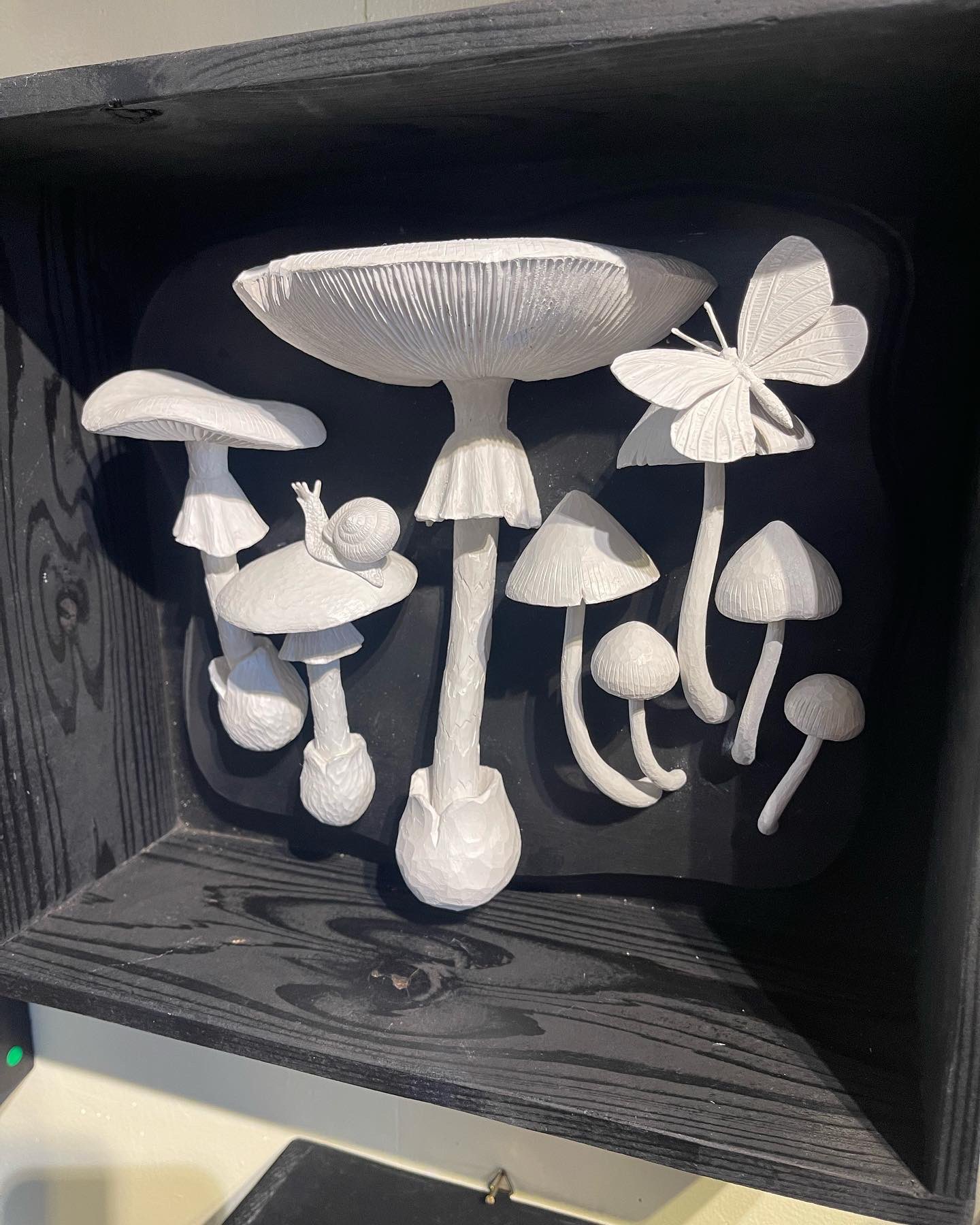 小島秋彦 シナノキ アクリルペイント マッシュルームスタンド 木彫り