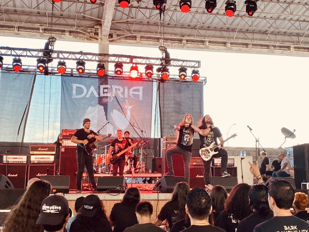 themetaltower's tweet photo. Un gran show el de #Daeria en el Trve Stage del #mexicometalfest #MxMFV #MxMF 🔥 https://t.co/M6arTRtvnr