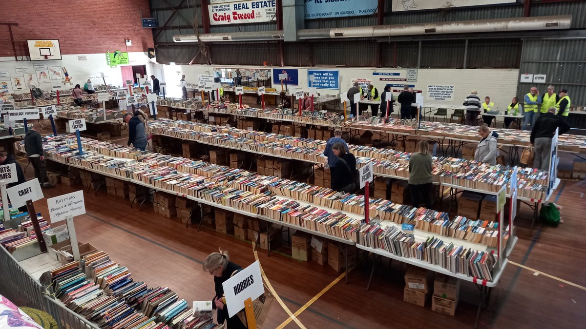 test Twitter Media - Still plenty of pre-loved books, etc at the Y Club #Book Sale at the YMCA Stadium, Mundy St, #Bendigo. https://t.co/r3VDBn4IWy