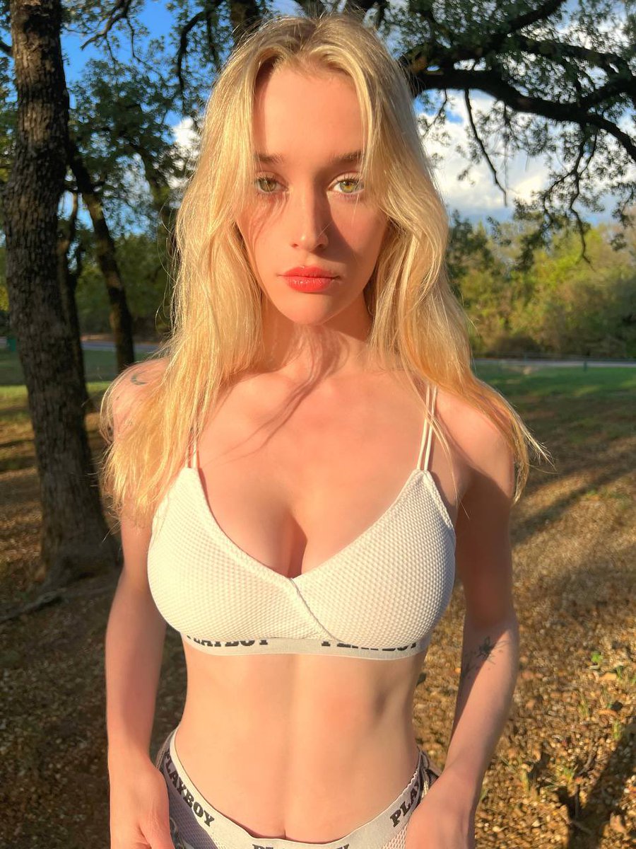 g 🌸 on Twitter: "All of me 70% off today ONLY 🌸 http://beacons.ai