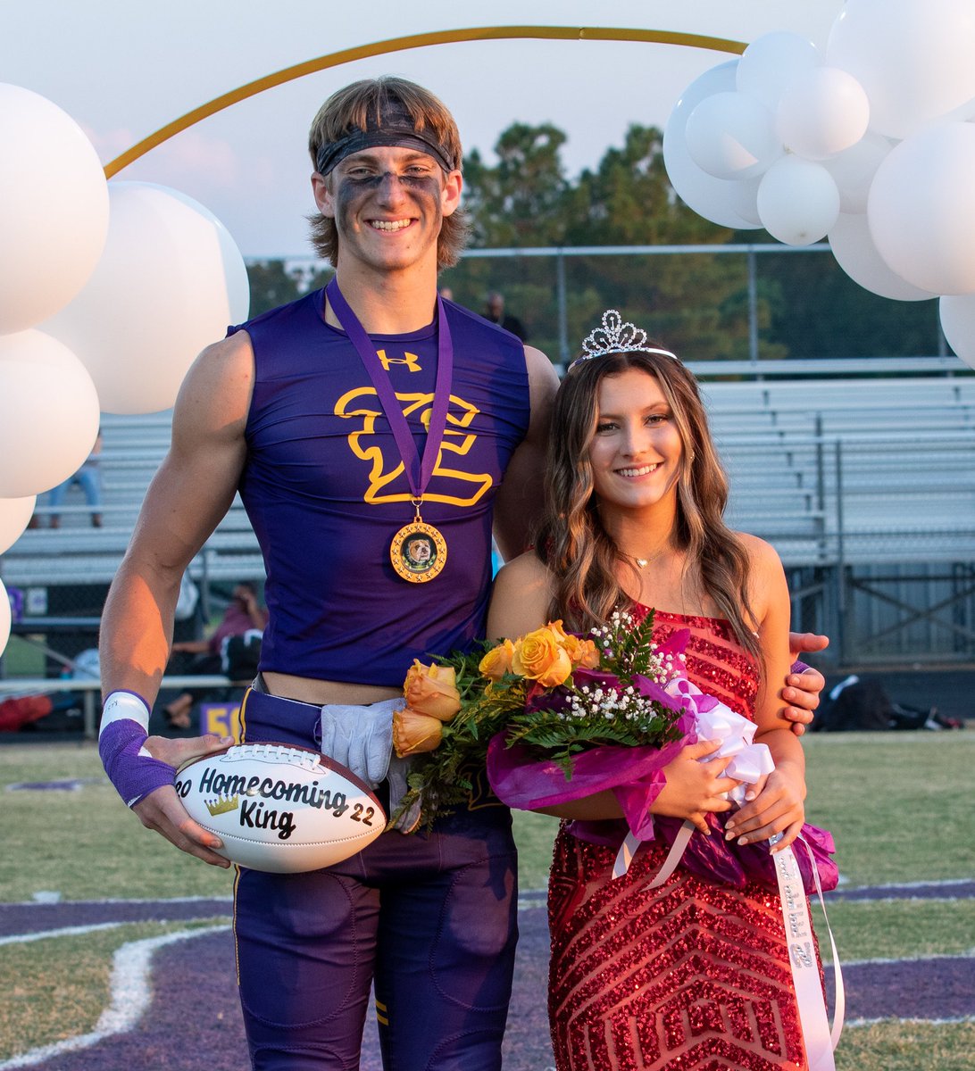 dgoodwin_74's tweet photo. Congratulations to Allie George and Cooper Cates. Your 2022 Edgewood Homecoming King &amp; Queen @Edgewood_Ath @edgewood_isd @EdgewoodRadio @vanzandtnews https://t.co/iANfE5MsfW