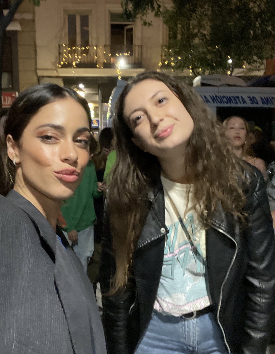 maria vittoria ψ tweet media
