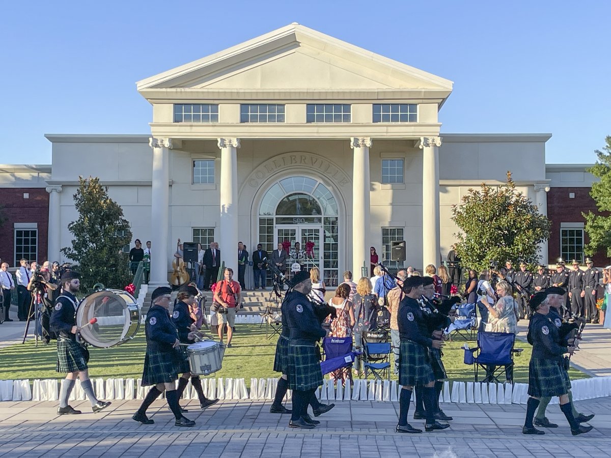 TOSS_ExecDir's tweet photo. Collierville Strong Remembrance @ColliervilleGov Town Hall to honor the life of Olivia King and support our community of survivors was both touching and inspirational. We are #ColliervilleStrong! https://t.co/bl8XVtUs9h