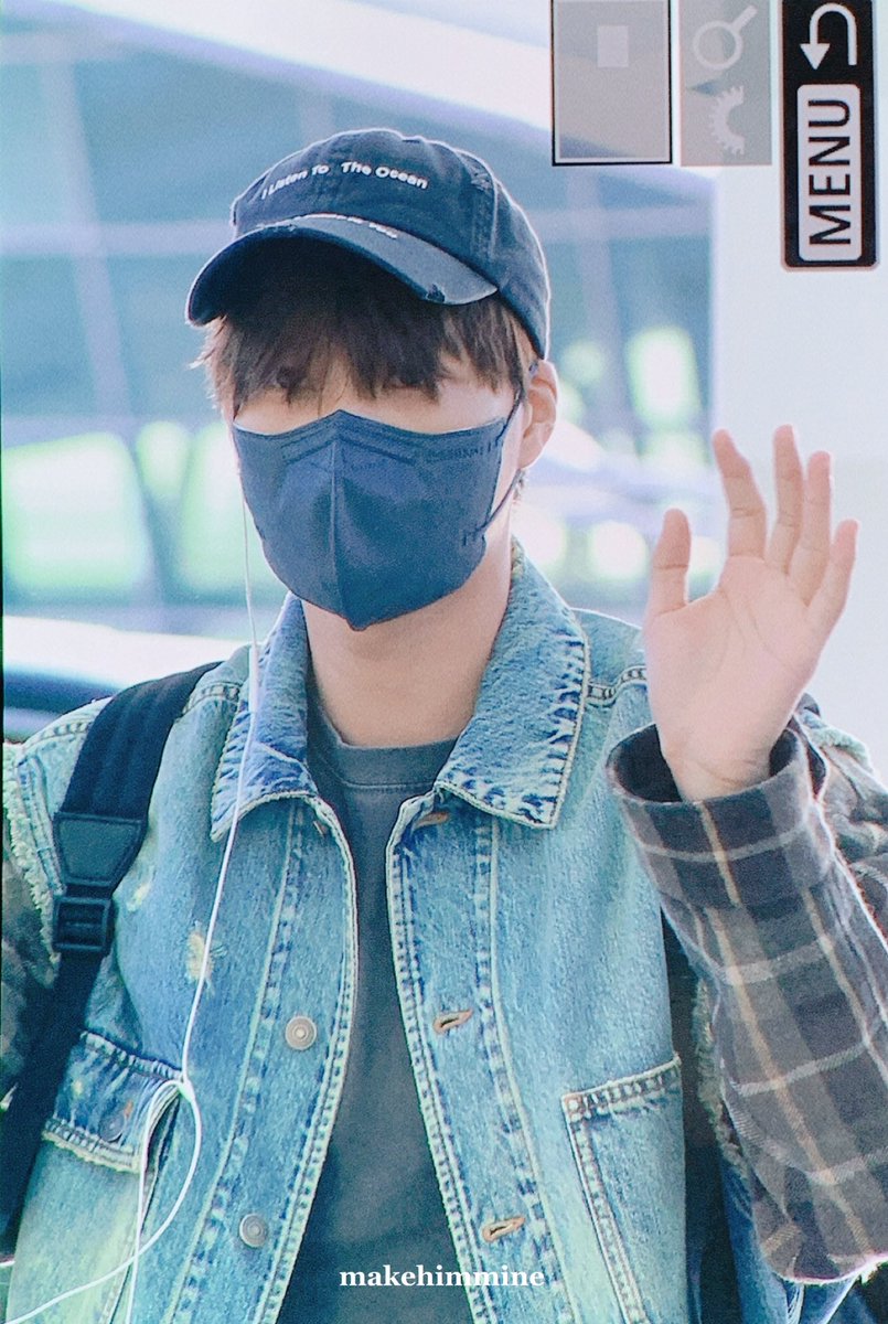 makehimmine114's tweet photo. 220925 ICN 출국💛 #카이 #KAI https://t.co/Cp6JdUayhG