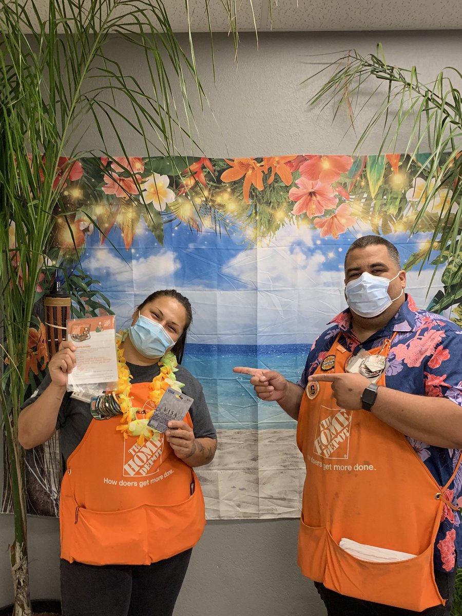 James Cinnamond (@james_hd1843) on Twitter photo Celebrating Day 2 of Success Sharing! Awarded Garden Supervisor Francisco for delivering Excellent Standards in Garden and Closer for Garden Bianca for living our values everyday! Thank you all for your hard work every day!
<a href="/SouzaLoretta/">Loretta</a> <a href="/MireyaJHD/">Mireya Jimenez</a> <a href="/EGranillo85/">E.Granillo85</a> <a href="/Isaac_Alejo1/">Isaac Alejo</a> Celebrating Day 2 of Success Sharing! Awarded Garden Supervisor Francisco for delivering Excellent Standards in Garden and Closer for Garden Bianca for living our values everyday! Thank you all for your hard work every day!
<a href="/SouzaLoretta/">Loretta</a> <a href="/MireyaJHD/">Mireya Jimenez</a> <a href="/EGranillo85/">E.Granillo85</a> <a href="/Isaac_Alejo1/">Isaac Alejo</a>