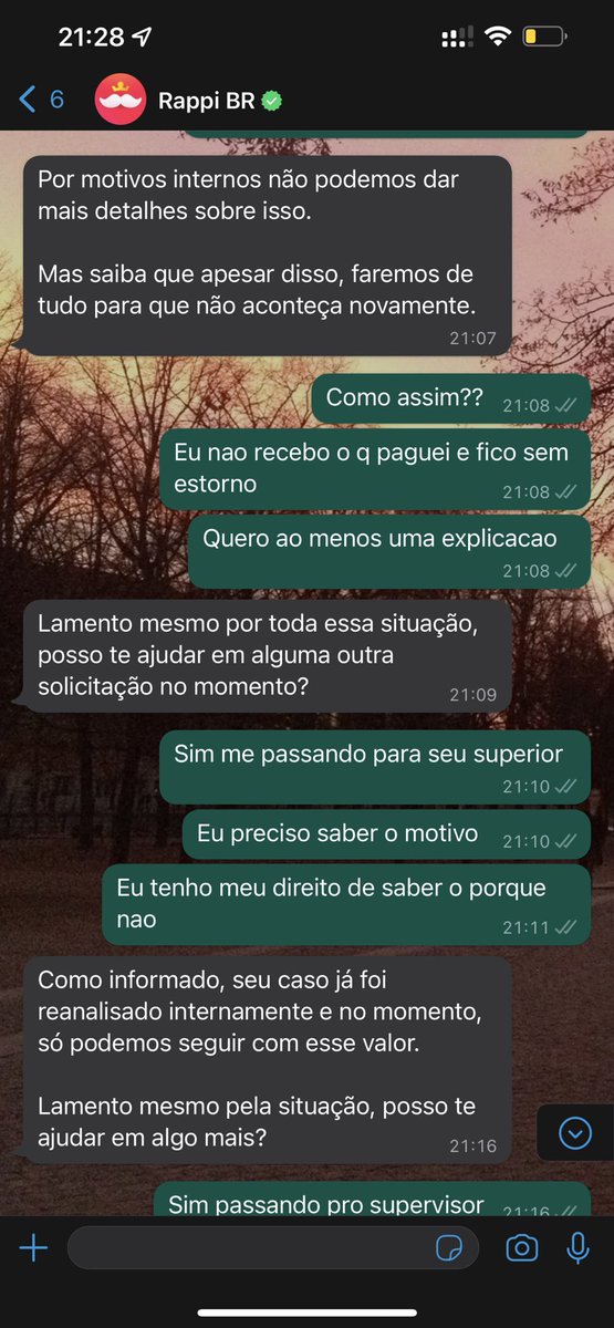 JuhLila's tweet photo. E mais uma vez sofri com o estorno incompleto da @RappiBrasil . Um entregador fez a compra do mes dele, me entregou 8kg de sal e a rappi me estorna 150 a menos sem me dizer porque 🤡 serio, nao usem rappi pq vao ficar sem dinheiro se precisar de estorno https://t.co/LmsXPNRg1A