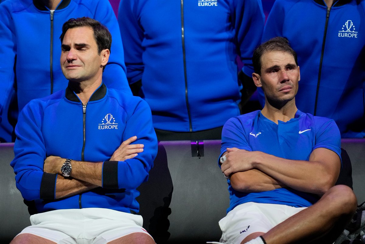 SC_ESPN's tweet photo. El día que el tenis lloró como nunca. 

#ThankYouRoger https://t.co/iIJVsQjx2e