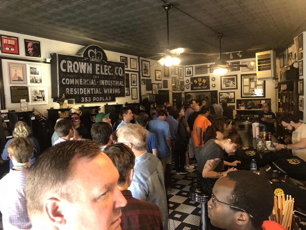 JeffKDavis1's tweet photo. On Thursday I toured Memphis with my #MercerCapital colleagues. Among the stops was Sun Studios where many legends (Elvis to U2) recorded. Phenomenal history and a testament to US business and entrepreneurship that began with an individual. Same for Staxx and others. https://t.co/YVLwd2aIZX