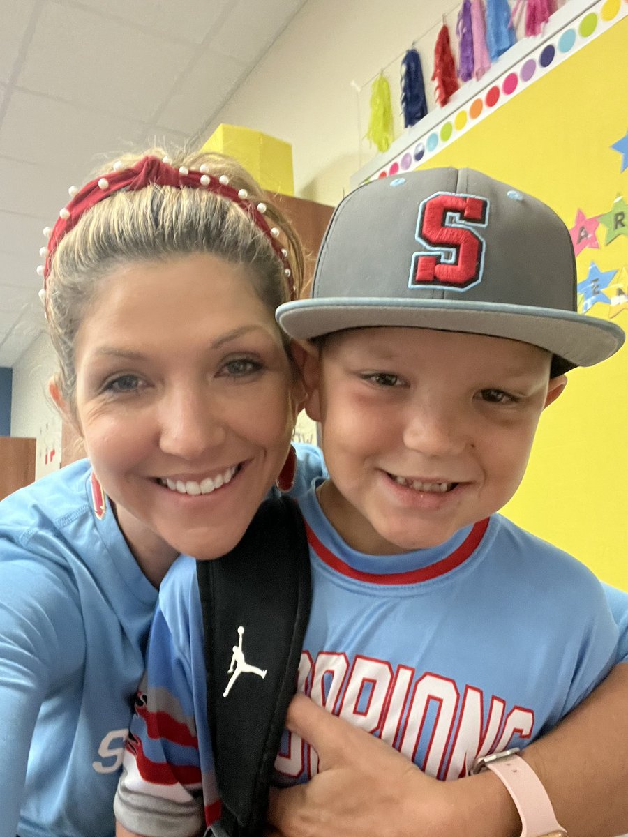 MrsSurawski's tweet photo. We had so much fun doing spirit days for Read Across America Week! @SnyderStallions https://t.co/BehMt1ncPO