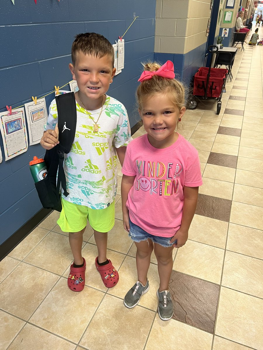 MrsSurawski's tweet photo. We had so much fun doing spirit days for Read Across America Week! @SnyderStallions https://t.co/BehMt1ncPO