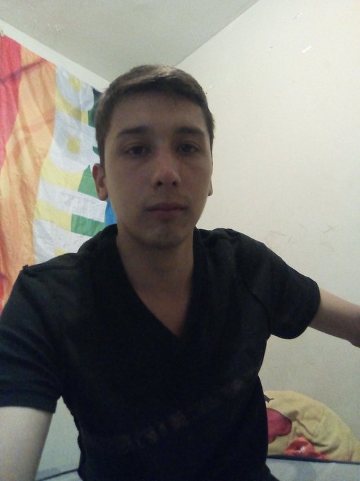 Hola https://t.co/A8Fxa3BlKe