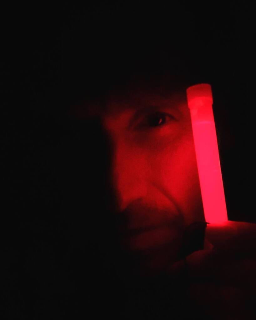 First night on set and I’m loving it #operationdarksite @operationdarksite #actor #bts #actors #actorslife #night #nightshoot instagr.am/p/Ci3pVdqp6kT/