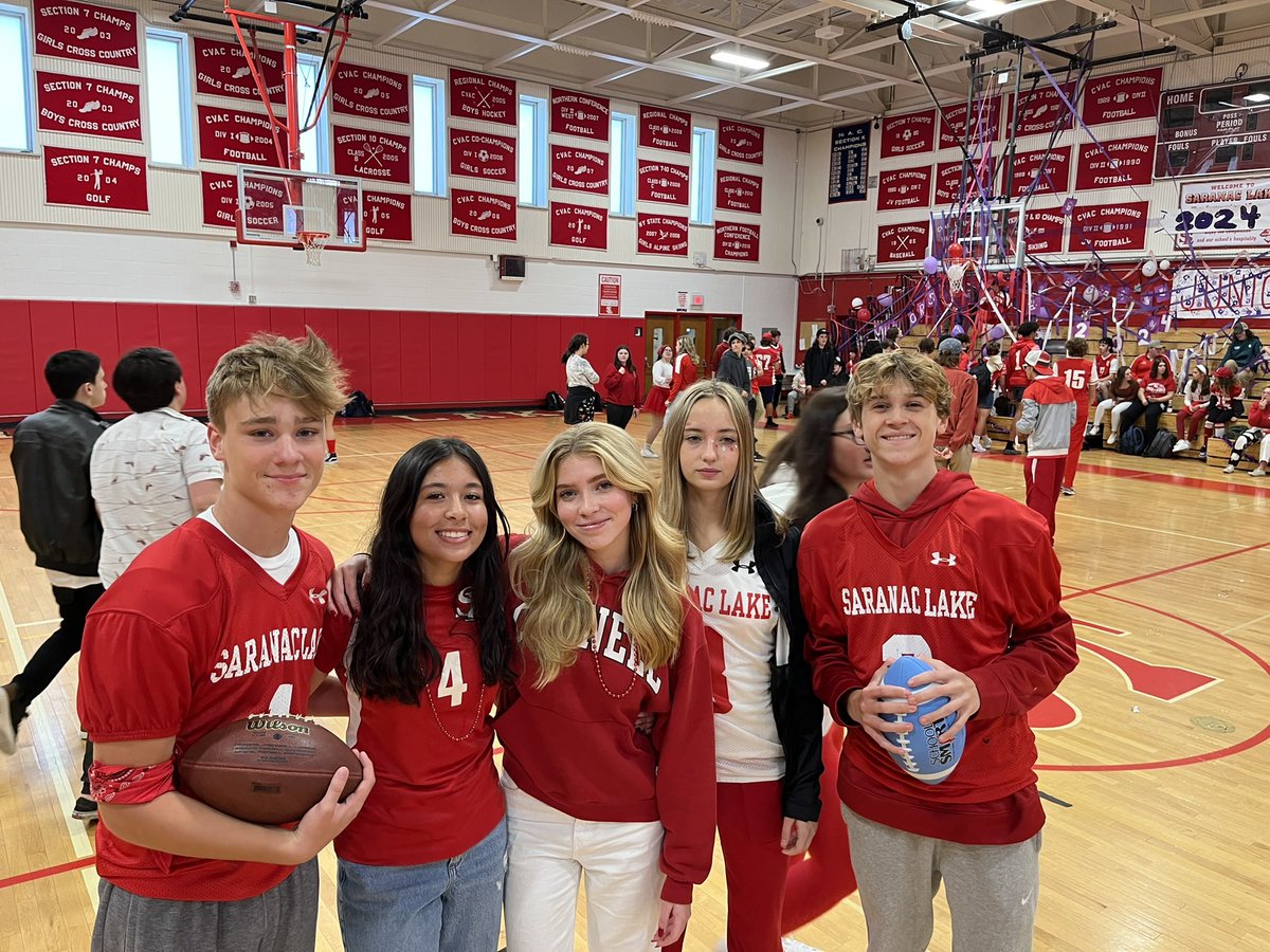 saranaclakehs's tweet photo. #slhshoco22 Day 5: A solid performance by all students on Red & White Day! Congrats to all the teams who participated in the pep rally. See you at the dance on Saturday night from 7-9pm. #redstormpride #gobigred https://t.co/TjLBRGhOoG