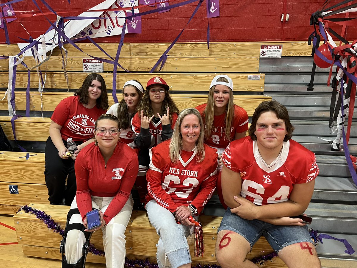 saranaclakehs's tweet photo. #slhshoco22 Day 5: A solid performance by all students on Red & White Day! Congrats to all the teams who participated in the pep rally. See you at the dance on Saturday night from 7-9pm. #redstormpride #gobigred https://t.co/TjLBRGhOoG