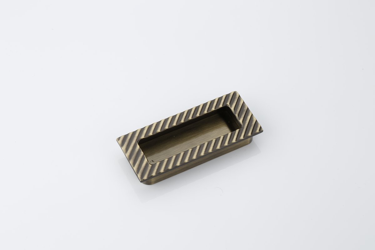 otro_design's tweet photo. ✨CONCEALED HANDLE✨
Get more than 5 finishes in OTRO's drawer pulls.

More details feel free to contact us!
Web: https://t.co/IOcwhZOdIN
Email: info@otro.co.in
.
#concealedhandle #drawerpull #furniture #cabinetpull https://t.co/jyD99hC2XM