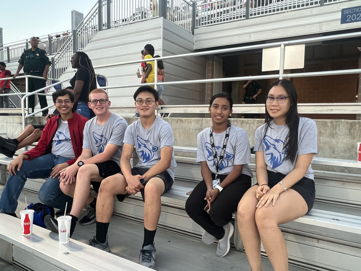 HorizonsECHS's tweet photo. #gameonccisd #RizeUp https://t.co/mdMLBbXJjH