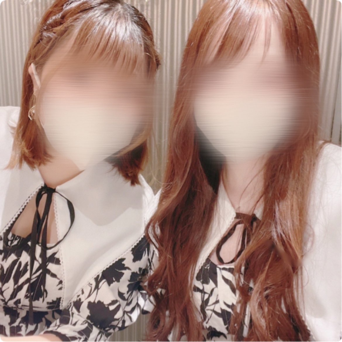 lapin_k_S's tweet image. Pattisseria PAROA 🫖🪞.॰

デザートコース目当てで行ったんだけどなくてフィナンシェとカヌレのグラスデザートセットに❕カヌレが絶品すぎた 🥲🤍店内も大理石でめちゃくちゃかわいい❕そして昨日はSNIDELのビッグカラープリントワンピースで双子しました^ ̳ᴗ ·̫ ᴗ ̳^🖤🎶#SNIDE