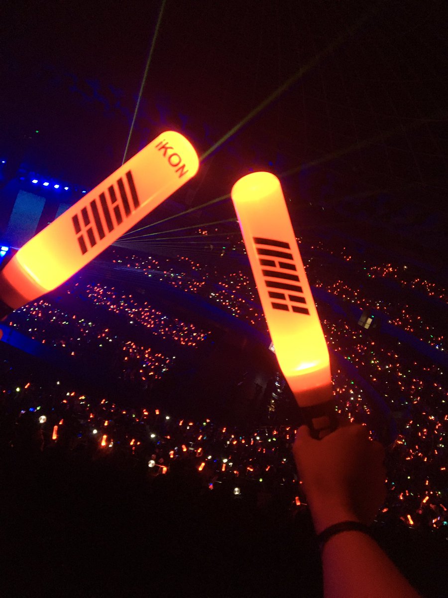 s0ngyoyo_'s tweet photo. thank you so much for coming back, you are definitely worth the wait 🥺 @YG_iKONIC 

#KpopMasterz2inManila #iKONisBackInManila https://t.co/Hh4WoXGNey