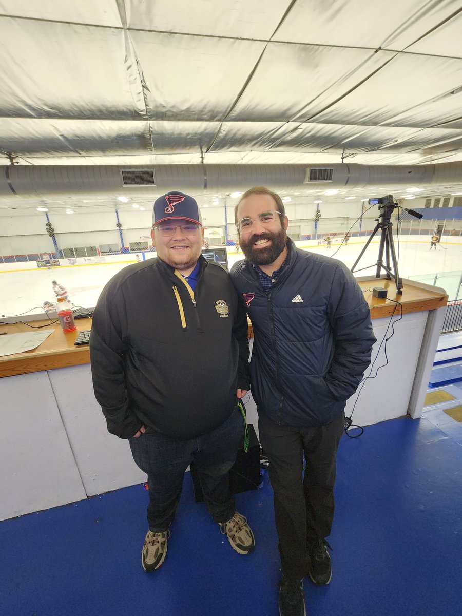 AaronPreston13's tweet photo. The mighty duo!

@joey_zana returns to the St. Louis Jr. Blues  broadcast!

Join Joey and myself on the @MyHockeyTV Broadcast as the @JrBluesHockey take on the @WausauCyclones

#JrNotes https://t.co/YbeqzFoNNi