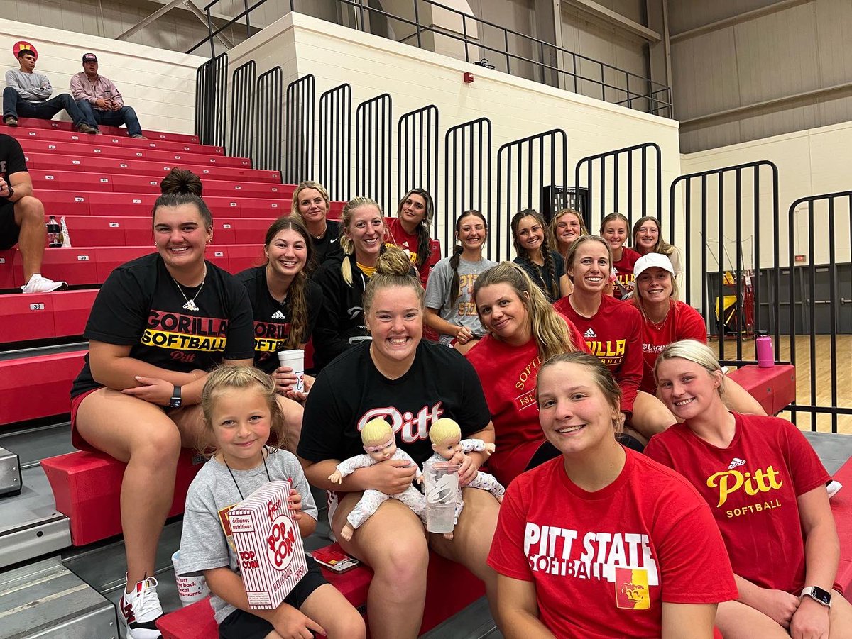 Pitt State <a href="/GorillasVB/">Pitt State Volleyball 🏐</a> Code Red game was a dub ✅