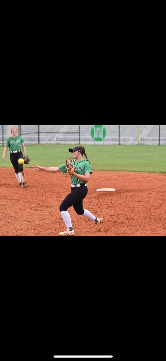 Mgbryson44's tweet photo. Great win against Oconee County last night 10-8🔥 My team is now sitting 6-0 in region play. @LanderSoftball @PHS_Softba11 @UNGSoftball @UpstateSoftball @tmartin1314 https://t.co/MGIcb3RQCd