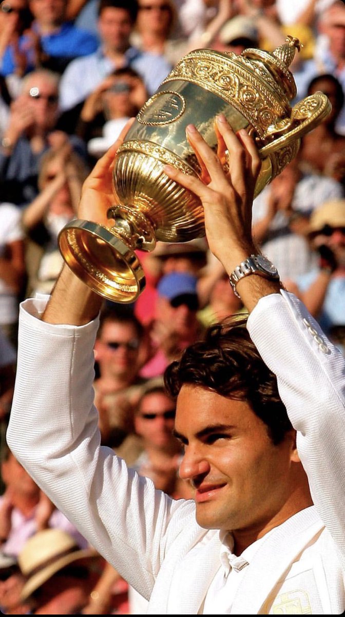Mi ídolo, la estrella más grande del tenis, la definición de la elegancia, la personalidad, la amabilidad dentro de una cancha. Es mi inspiración para jugar mejor cada día, para ir a entrenar, para levantarme temprano a jugar un partido a pesar de las desveladas.Gracias infinitas