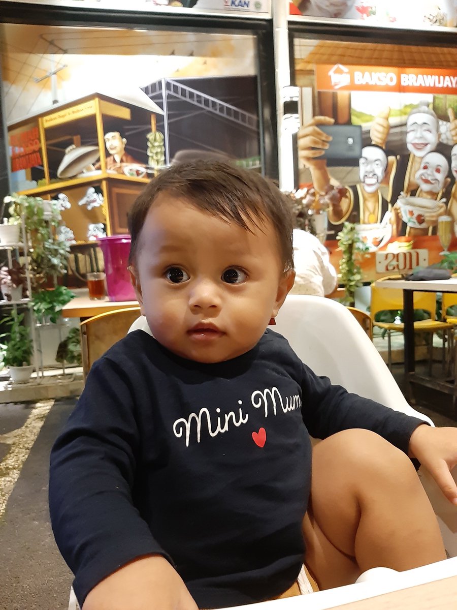 MLong_17an's tweet photo. Mini boy bunda ❤ https://t.co/sIw17Dz6hj