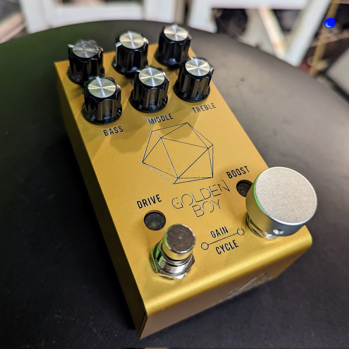 JunPittsburgh's tweet photo. Golden Boy overdrive by Jackson Audio https://t.co/3CuY7pIOVR
