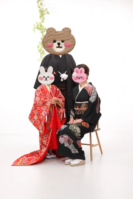 昨日は七五三の前撮りでした大人も着物を手配し、すっごく楽しくて大満足の写真を残せたんだけど、段取り段取り移動判断判断生理生理で命を半分くらい削ったお参りはもうTシャツジーパンでええなブログ書こうっと。 