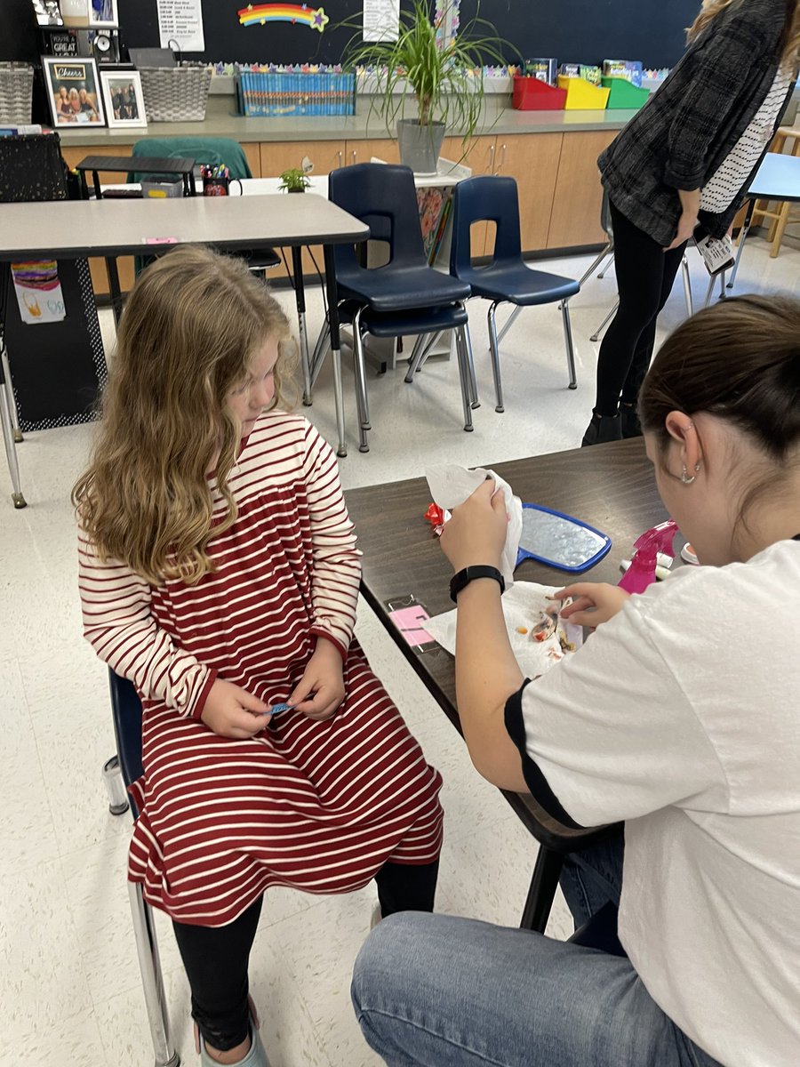 The <a href="/RUSBLVD/">Russell Boulevard</a> Fall Carnival was a blast! Loved seeing former students, fellow teachers, and most of all loved to see my little one happy and so at home in this awesome school community. #RussellRavens <a href="/russellblvdPTA/">Russell Blvd Parents</a>