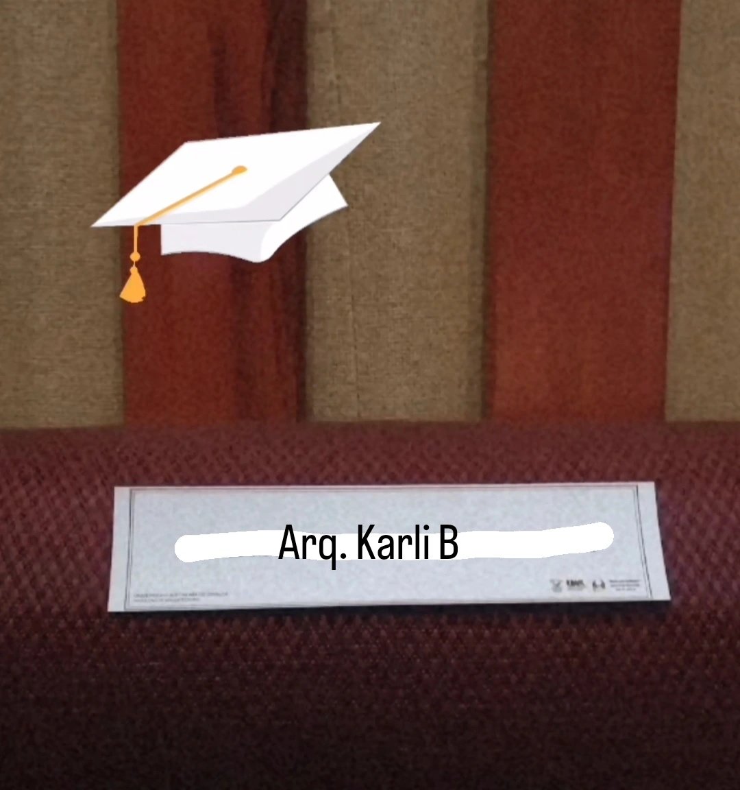 iamkarlibm's tweet image. Amistades de por aquí, adivinen qué? Ayer al fin me gradué oficialmente de la facultad de arquitectura ✨ estoy muy feliz y me siento infinitamente agradecida con mi familia y mis amigos porque me apoyaron siempre. Espero que sepan que les amo muchísimo +