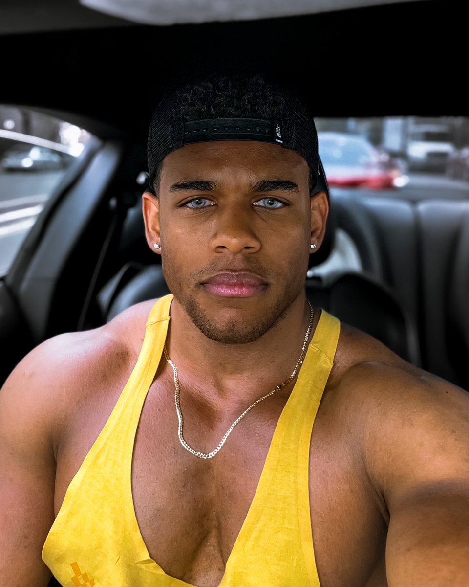 It’s Friday babe #TGIF