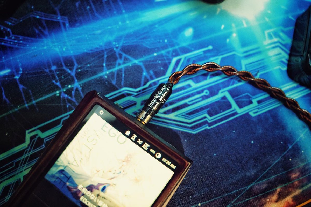 SakaeHK's tweet photo. 「Toxic cables」我的超人🫡

#toxiccables #bw22v3 https://t.co/d9FVKRcmqT