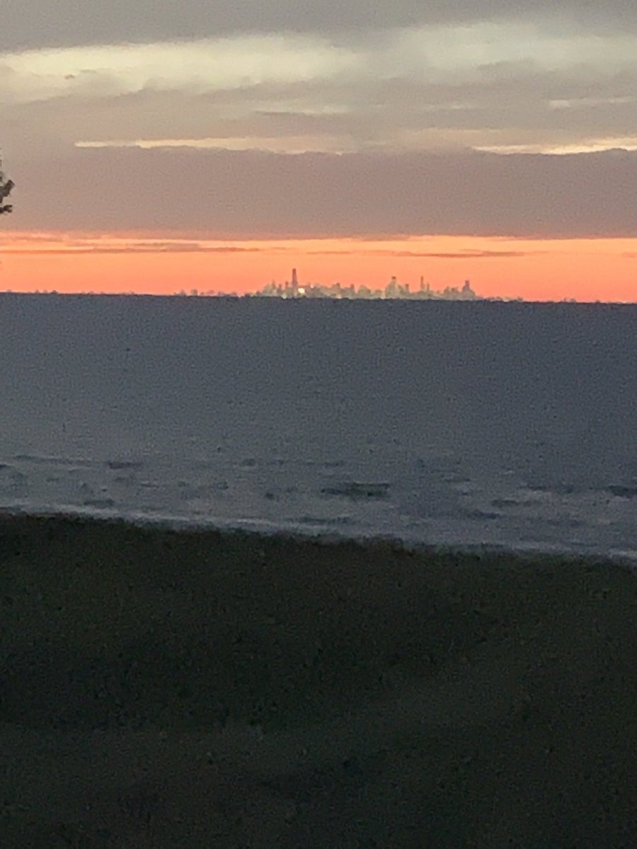 candyality's tweet photo. @Miss_Mcfadyen Spending the weekend at miller beach Indiana https://t.co/MVgzVpBjeZ