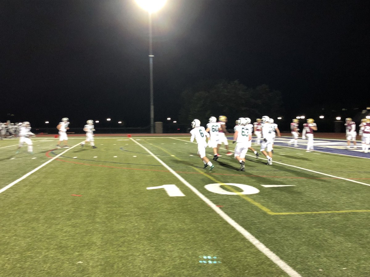Anthony Molander hits Jason O’Keefe on a 71 yard touchdown pass. The Rams 2 point conversion fails. BC High now leads 20-18 with 5:33 in the 4th Quarter.