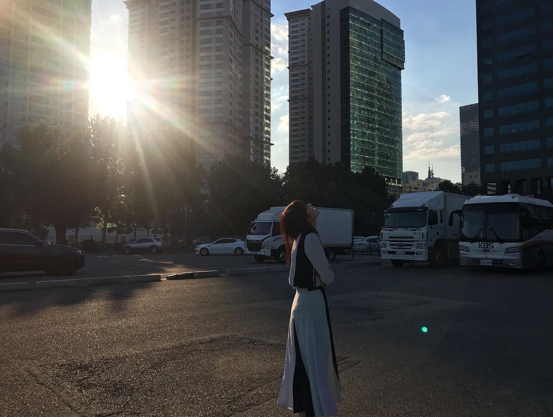 hanathinkr's tweet photo. another instagram update from 3 days ago 🥲💝
#이하나 #leehana https://t.co/ZszjZf471g