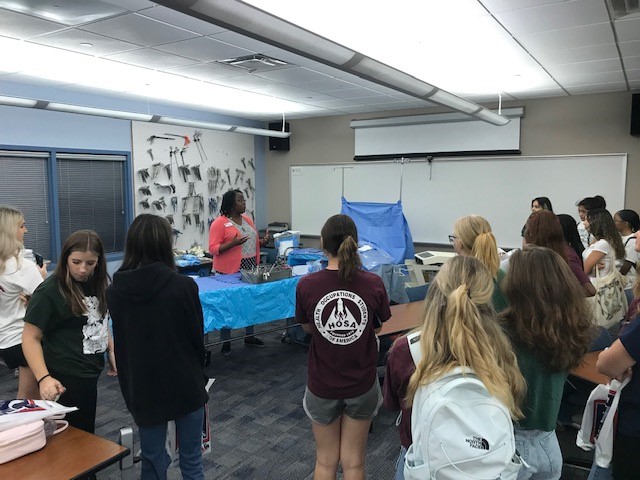 JenniferFryns's tweet photo. Thank you to senior students from Forest High School for visiting and touring our Health Science programs this week. Zoom is cool and all but in-person is better! We loved seeing you on campus and hope to see more of you next year! https://t.co/QXPobFTmjy