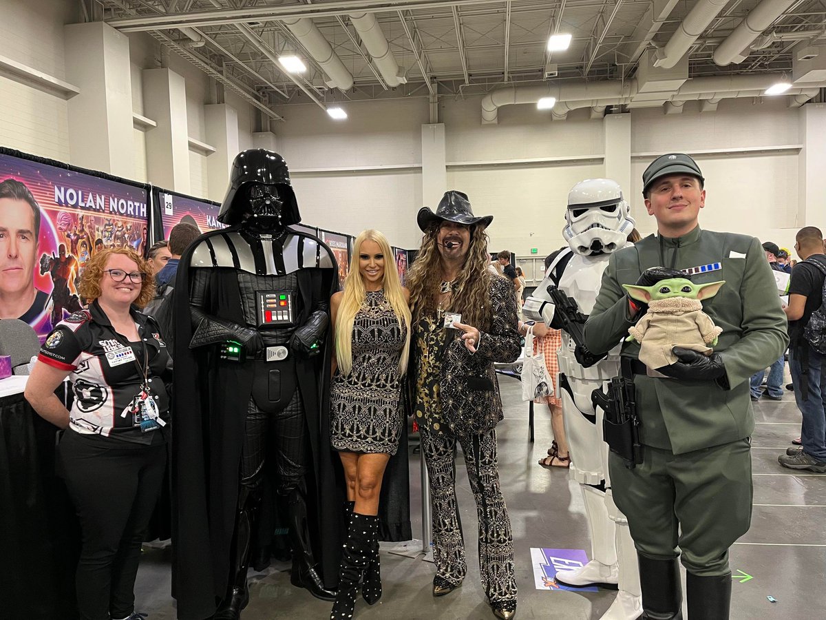 AlpineGarrison (@alpinegarrison) on Twitter photo Handing out some Alpine swag to one of our honorary members! Thank you <a href="/JessHarnell/">Jess Harnell</a> for your contributions to the Star Wars universe.
#FanX2022 #501stLegion #alpinegarrison #BadGuysDoingGood Handing out some Alpine swag to one of our honorary members! Thank you <a href="/JessHarnell/">Jess Harnell</a> for your contributions to the Star Wars universe.
#FanX2022 #501stLegion #alpinegarrison #BadGuysDoingGood