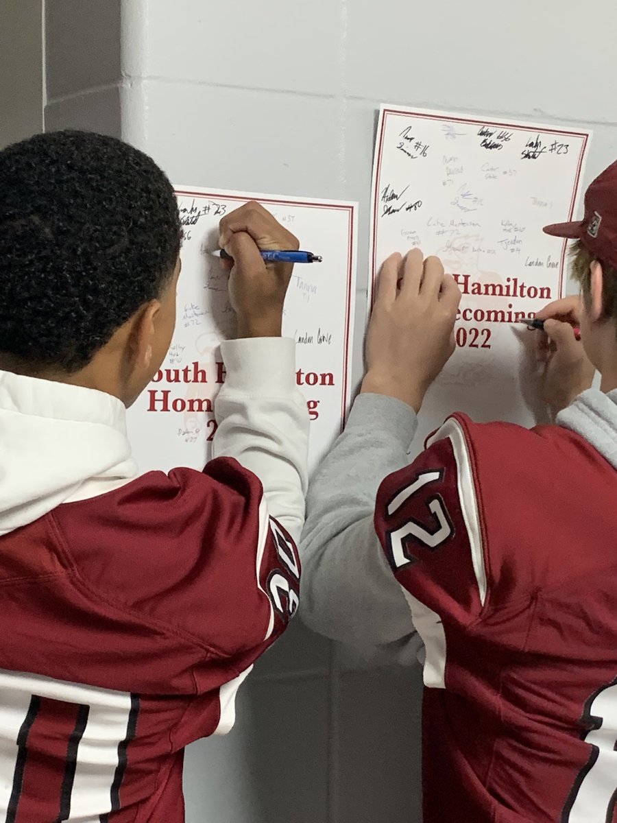 shcsd's tweet photo. Homecoming Power Breakfast at Elem with HS athletes followed by young fans getting SH posters signed by athletes. #SHHawks are great role models for these kids! https://t.co/wiJHXJkUMy