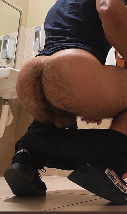 Workin on it https://t.co/xCSxZ5gKxA<a href="/tag/gaysf"class="tags"><span>#gaysf</span></a>