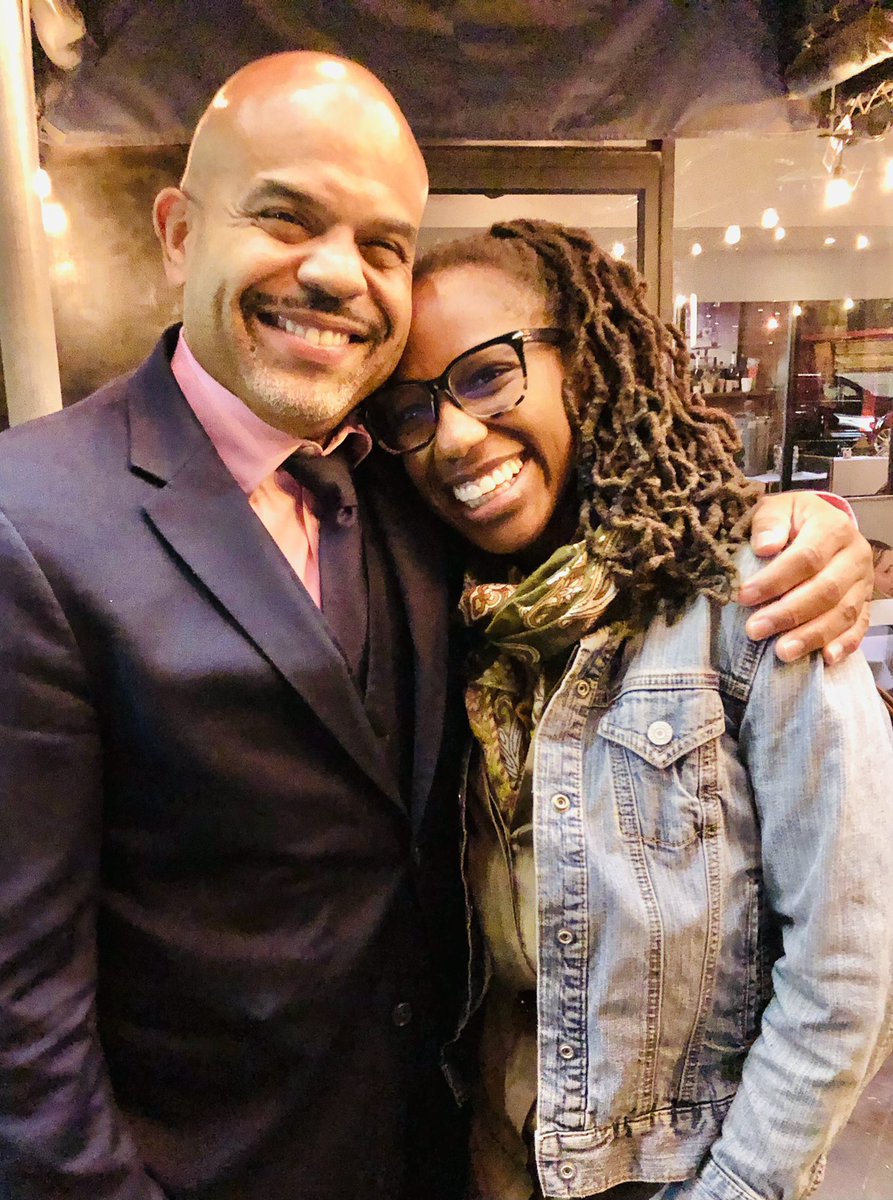 dinambar's tweet photo. With the brilliant @BrownPhDGirl in the afterglow of a joyful visit @Georgetown_Uni with @arenda and friends. #Starsandshadows @OUPAcademic https://t.co/vxLwNO8qel